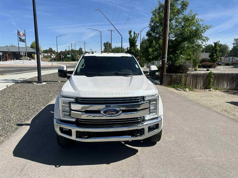 2019 Ford F-450 Super Duty Lariat - Photo 1 - Kuna, ID 83634
