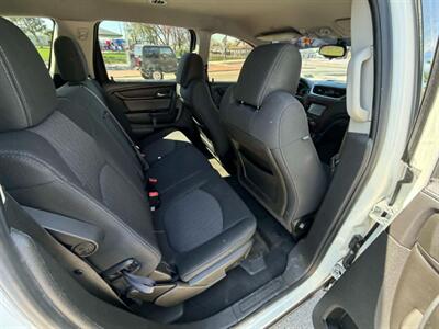 2013 Chevrolet Traverse LT   - Photo 10 - Kuna, ID 83634