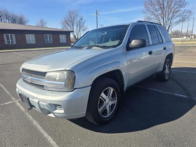2007 Chevrolet TrailBlazer LS   - Photo 2 - Kuna, ID 83634