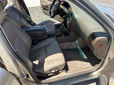 1996 Toyota Camry XLE V6   - Photo 8 - Kuna, ID 83634