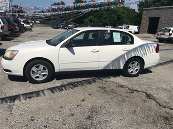 2005 Chevrolet Malibu LS   - Photo 2 - Kansas City, MO 64126