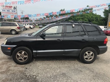 2004 Hyundai Santa Fe GLS   - Photo 2 - Kansas City, MO 64126