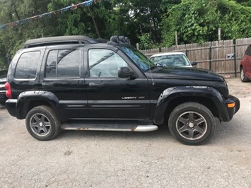 2003 Jeep Liberty Renegade   - Photo 2 - Kansas City, MO 64126