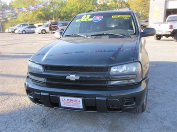 2003 Chevrolet Trailblazer LTZ   - Photo 1 - Kansas City, MO 64126