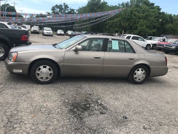 2004 Cadillac DeVille   - Photo 2 - Kansas City, MO 64126