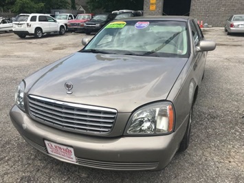 2004 Cadillac DeVille   - Photo 1 - Kansas City, MO 64126