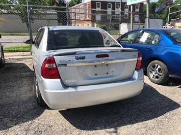 2005 Chevrolet Malibu   - Photo 10 - Kansas City, MO 64126