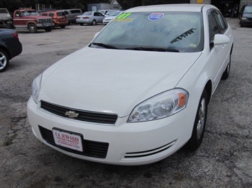 2007 Chevrolet Impala LS   - Photo 1 - Kansas City, MO 64126