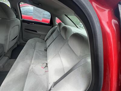 2009 Chevrolet Impala LT   - Photo 6 - Kansas City, MO 64126