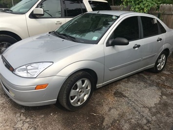 2001 Ford Focus ZTS   - Photo 2 - Kansas City, MO 64126