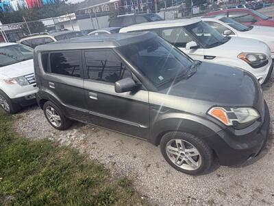 2010 Kia Soul +   - Photo 2 - Kansas City, MO 64126