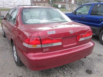 2002 Honda Accord SE   - Photo 19 - Kansas City, MO 64126