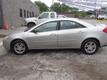 2005 Pontiac G6   - Photo 2 - Kansas City, MO 64126