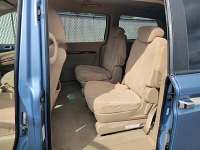 2007 Hyundai Entourage GLS   - Photo 11 - Du Quoin, IL 62832