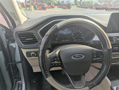 2022 Ford Escape Hybrid SE   - Photo 12 - Du Quoin, IL 62832