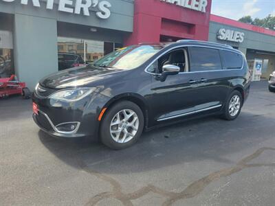 2019 Chrysler Pacifica Limited - Photo 2 - Du Quoin, IL 62832