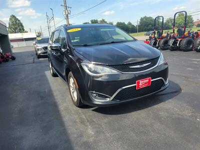 2019 Chrysler Pacifica Limited - Photo 5 - Du Quoin, IL 62832