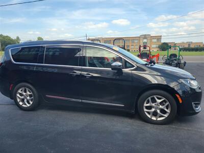 2019 Chrysler Pacifica Limited - Photo 7 - Du Quoin, IL 62832