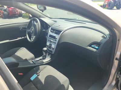 2012 Chevrolet Malibu LT - Photo 13 - Du Quoin, IL 62832