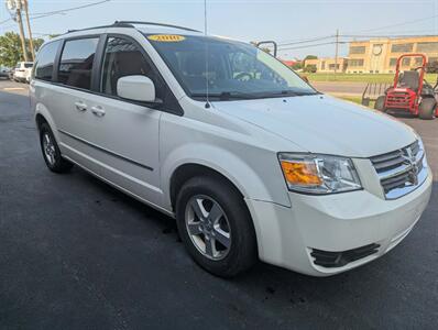 2010 Dodge Grand Caravan SXT - Photo 4 - Du Quoin, IL 62832