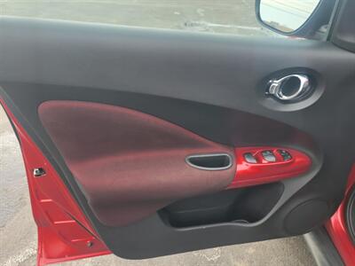 2012 Nissan JUKE SL   - Photo 11 - Du Quoin, IL 62832