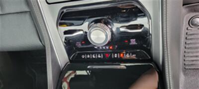 2023 Jeep Wagoneer Series II   - Photo 15 - Du Quoin, IL 62832