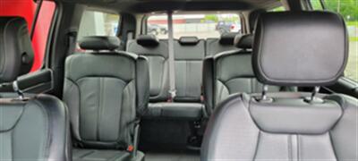 2023 Jeep Wagoneer Series II   - Photo 16 - Du Quoin, IL 62832
