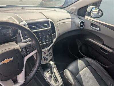 2019 Chevrolet Sonic Premier Auto - Photo 9 - Du Quoin, IL 62832