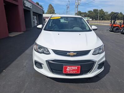2019 Chevrolet Sonic Premier Auto - Photo 5 - Du Quoin, IL 62832