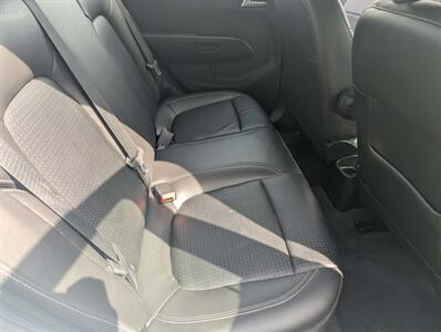 2019 Chevrolet Sonic Premier Auto - Photo 13 - Du Quoin, IL 62832