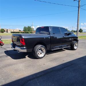 2016 RAM 1500 Big Horn   - Photo 11 - Du Quoin, IL 62832