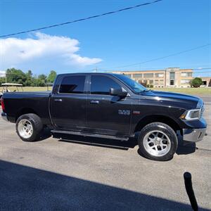 2016 RAM 1500 Big Horn   - Photo 6 - Du Quoin, IL 62832