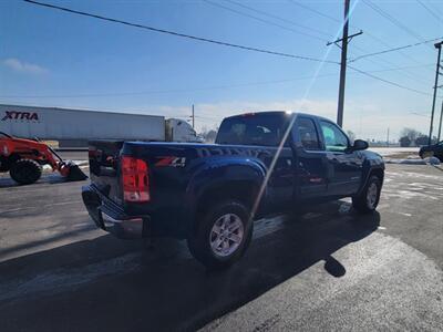2013 GMC Sierra 1500 SLE   - Photo 7 - Du Quoin, IL 62832