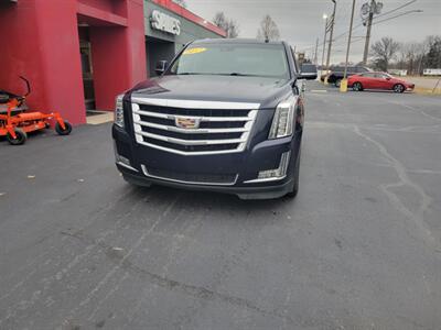 2017 Cadillac Escalade Luxury   - Photo 4 - Du Quoin, IL 62832