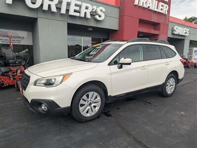 2015 Subaru Outback 2.5i Premium - Photo 1 - Du Quoin, IL 62832