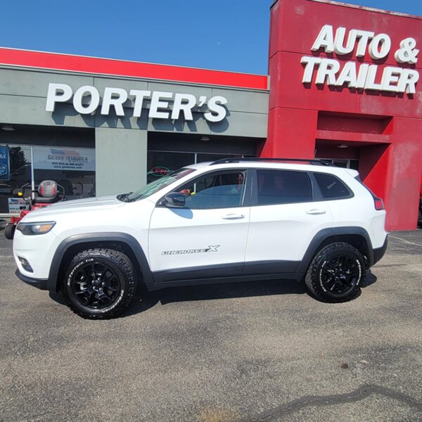 2022 Jeep Cherokee X  