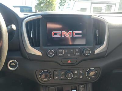 2018 GMC Terrain SLT   - Photo 11 - Du Quoin, IL 62832