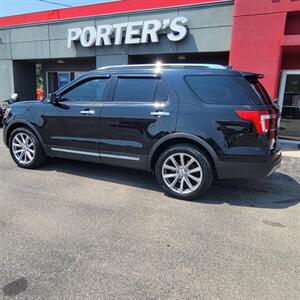 2017 Ford Explorer Limited   - Photo 3 - Du Quoin, IL 62832