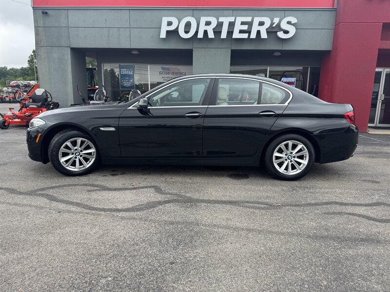 2016 BMW 528i - Photo 1 - Du Quoin, IL 62832