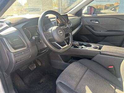 2022 Nissan Rogue SV   - Photo 9 - Du Quoin, IL 62832