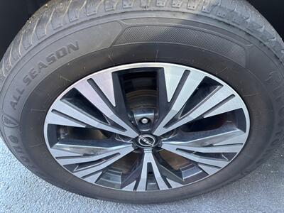 2022 Nissan Rogue SV   - Photo 20 - Du Quoin, IL 62832