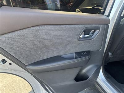2022 Nissan Rogue SV   - Photo 17 - Du Quoin, IL 62832