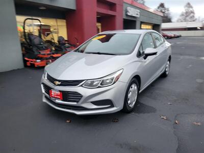 2018 Chevrolet Cruze LS Auto - Photo 1 - Du Quoin, IL 62832