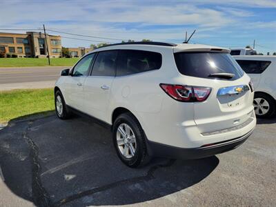 2014 Chevrolet Traverse LT   - Photo 4 - Du Quoin, IL 62832