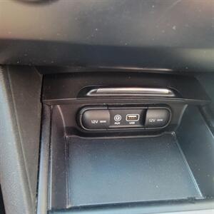 2017 Kia Optima LX   - Photo 15 - Du Quoin, IL 62832