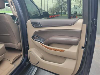 2019 Chevrolet Suburban Premier   - Photo 10 - Du Quoin, IL 62832