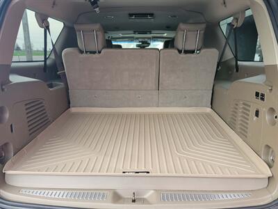 2019 Chevrolet Suburban Premier   - Photo 11 - Du Quoin, IL 62832