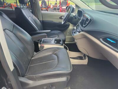 2020 Volkswagen Tiguan SE   - Photo 11 - Du Quoin, IL 62832