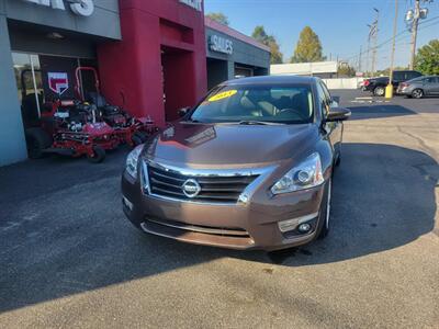 2013 Nissan Altima 2.5   - Photo 2 - Du Quoin, IL 62832