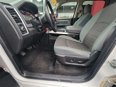 2017 RAM 1500 Big Horn - Photo 13 - Du Quoin, IL 62832